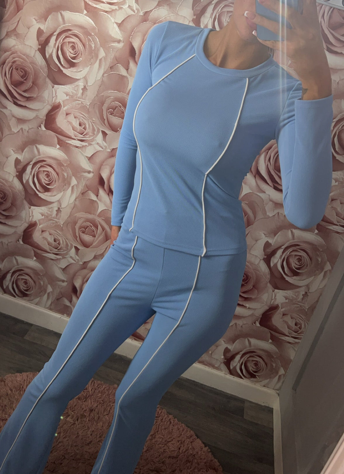 Contrast Piping Lounge Set