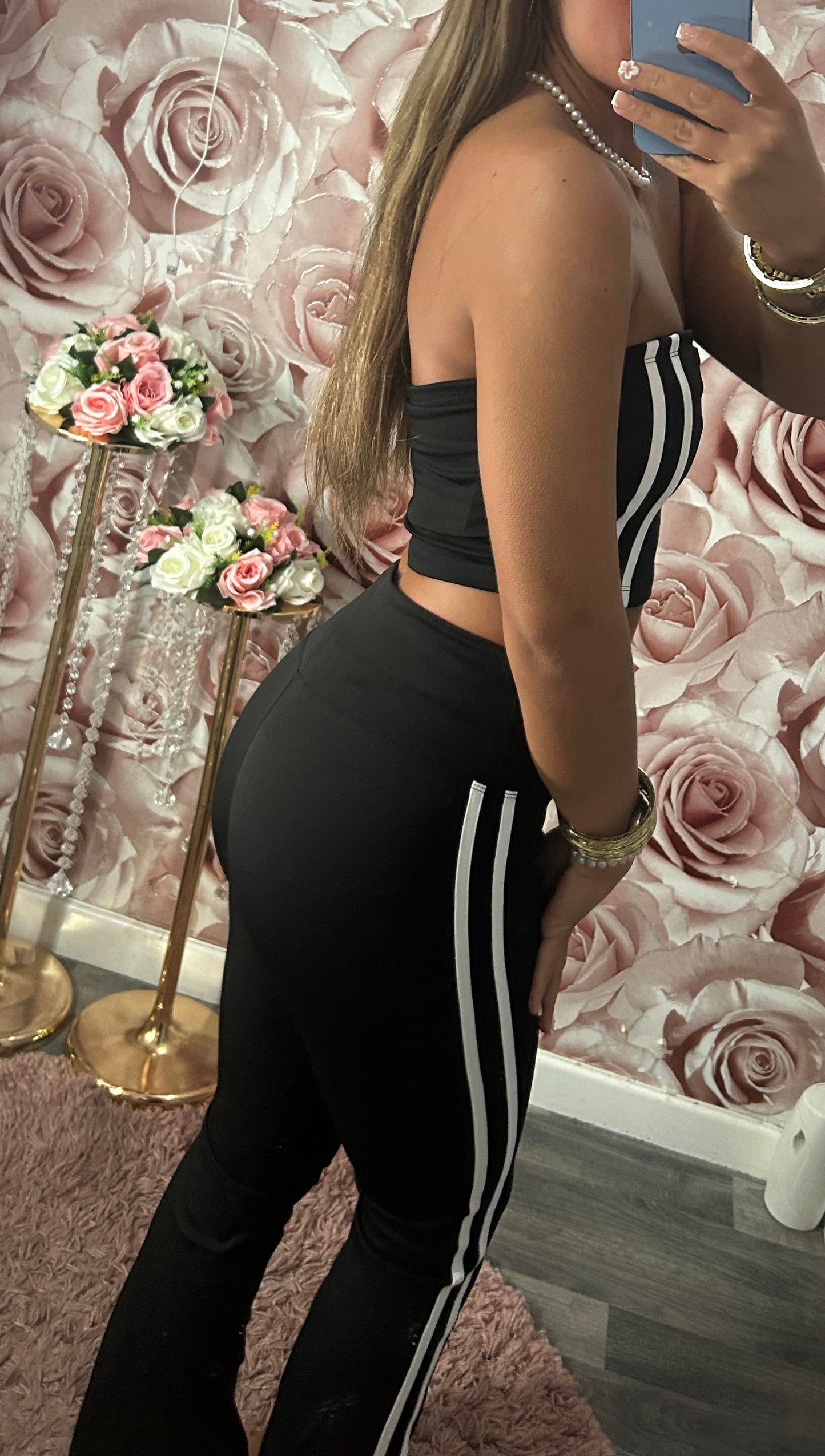 Contrast Stripe Padded Crop & Flared Yoga Activewear Set