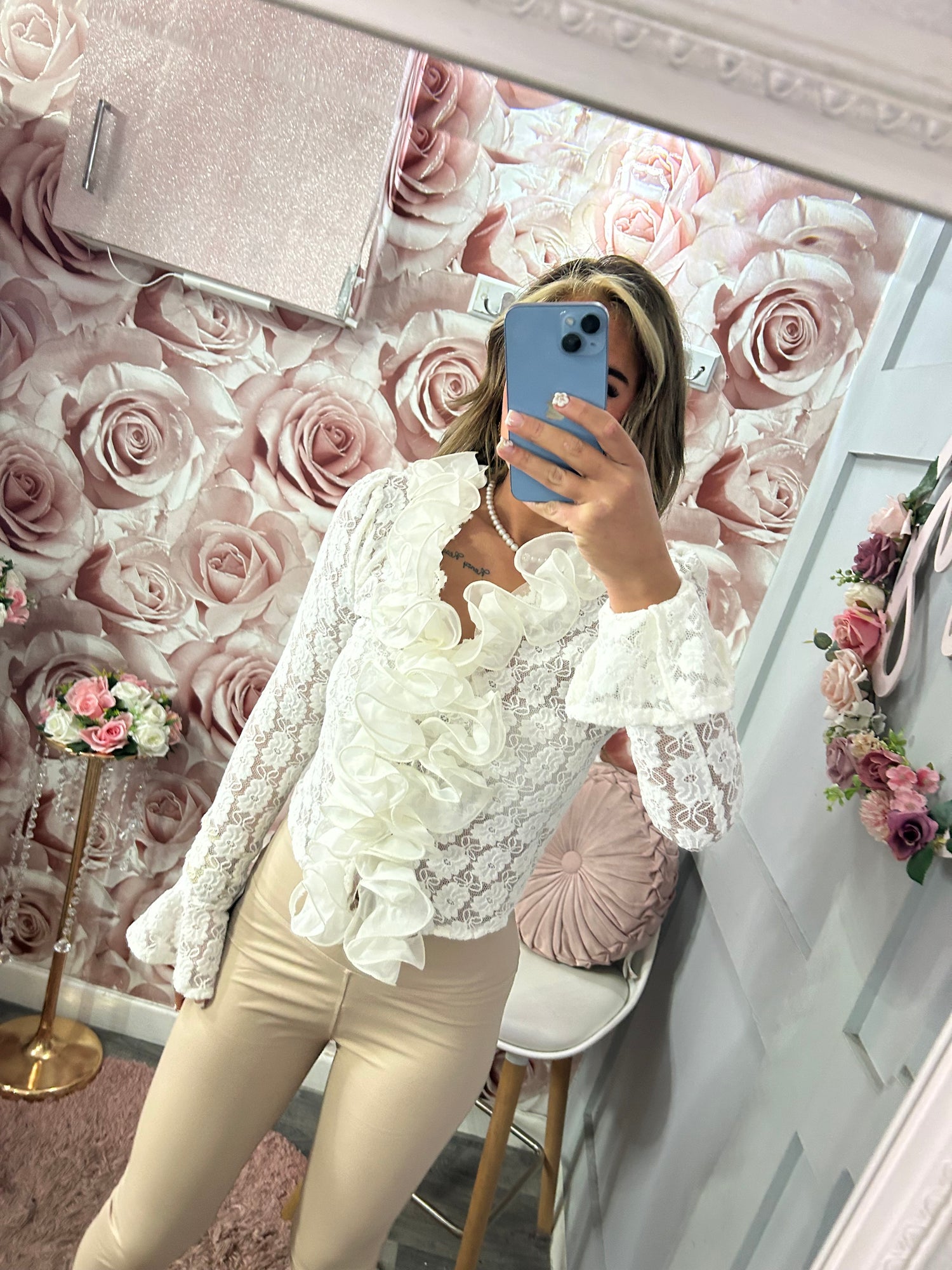 Tops, T-shirts, Jumpers & Bodysuits