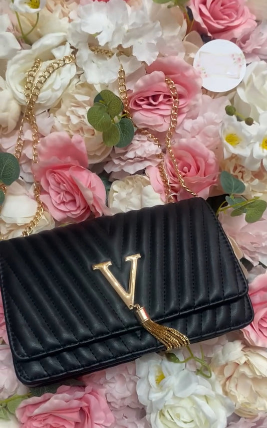 V Chain Handbag