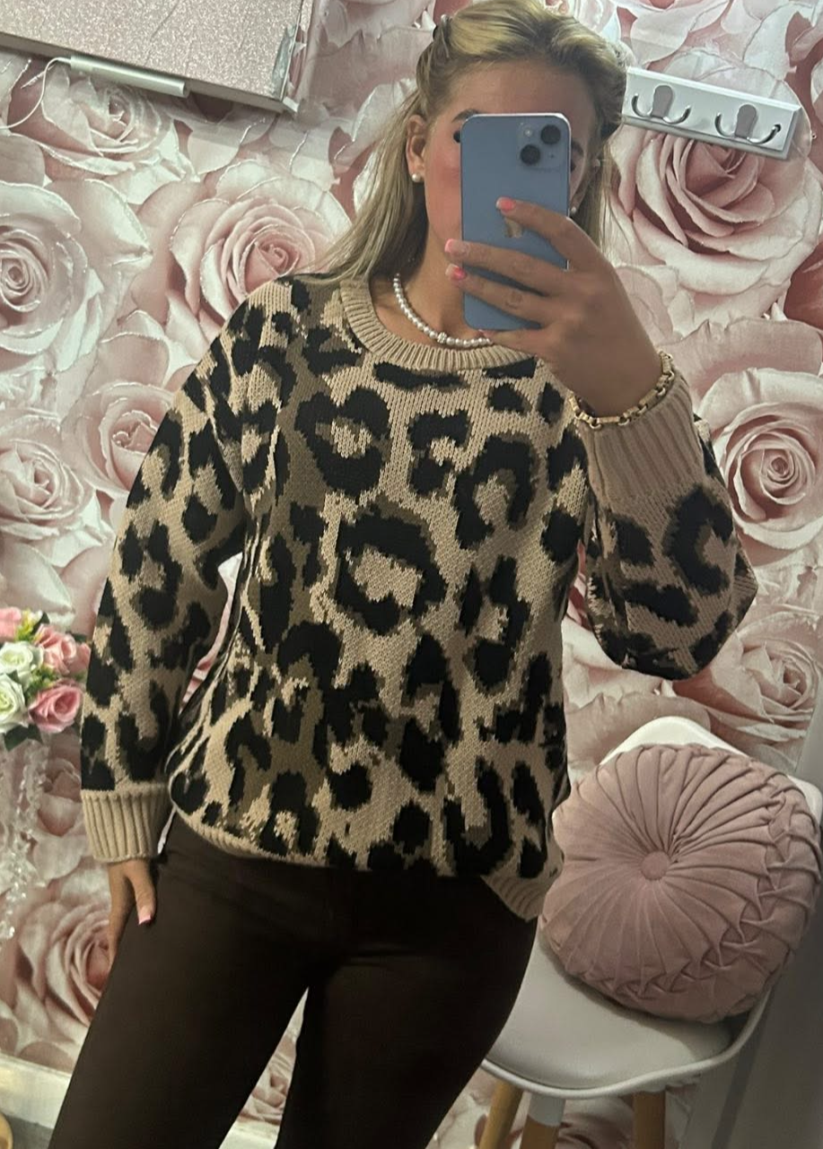 Thick Quality Leopard Print Jumper