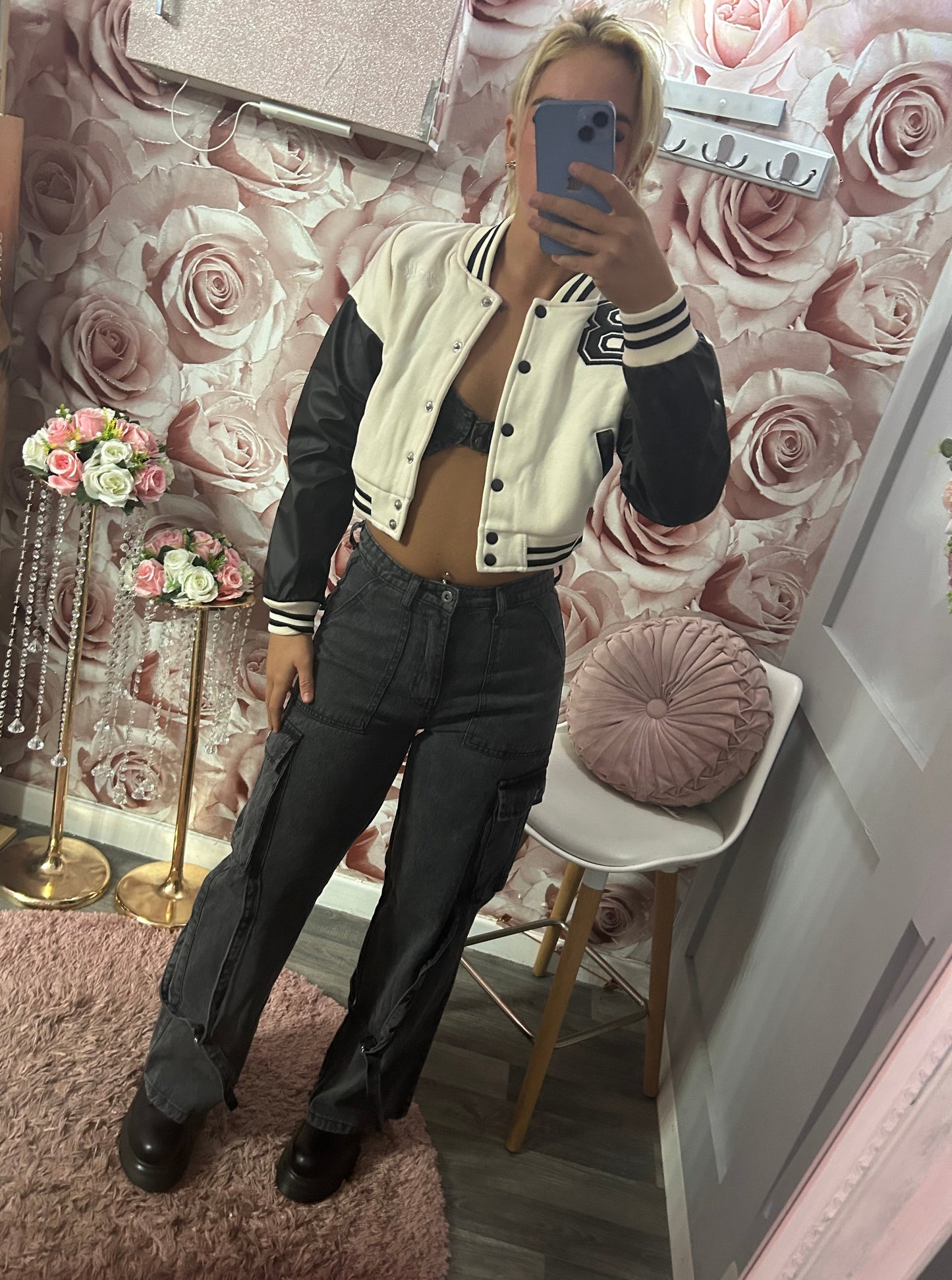 Wide Leg Cargo Pocket Denim Jeans