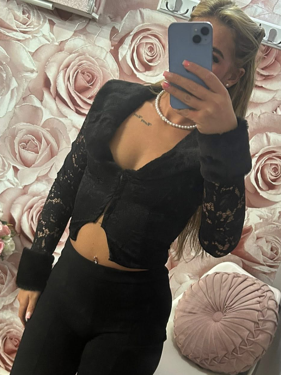 Lace & Faux Fur Trimmed Hook & Eye Cardigan