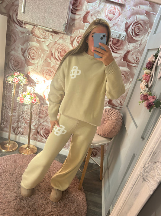 Swirl Motif Knitted Loungewear Co-Ord Set